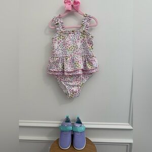5T Catherine Malandrino Floral Ruffle One-Piece, Wee Ones Bow, & WaterShoes 9/10